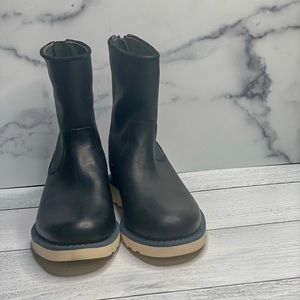 *NEW* G Star Raw black leather boots